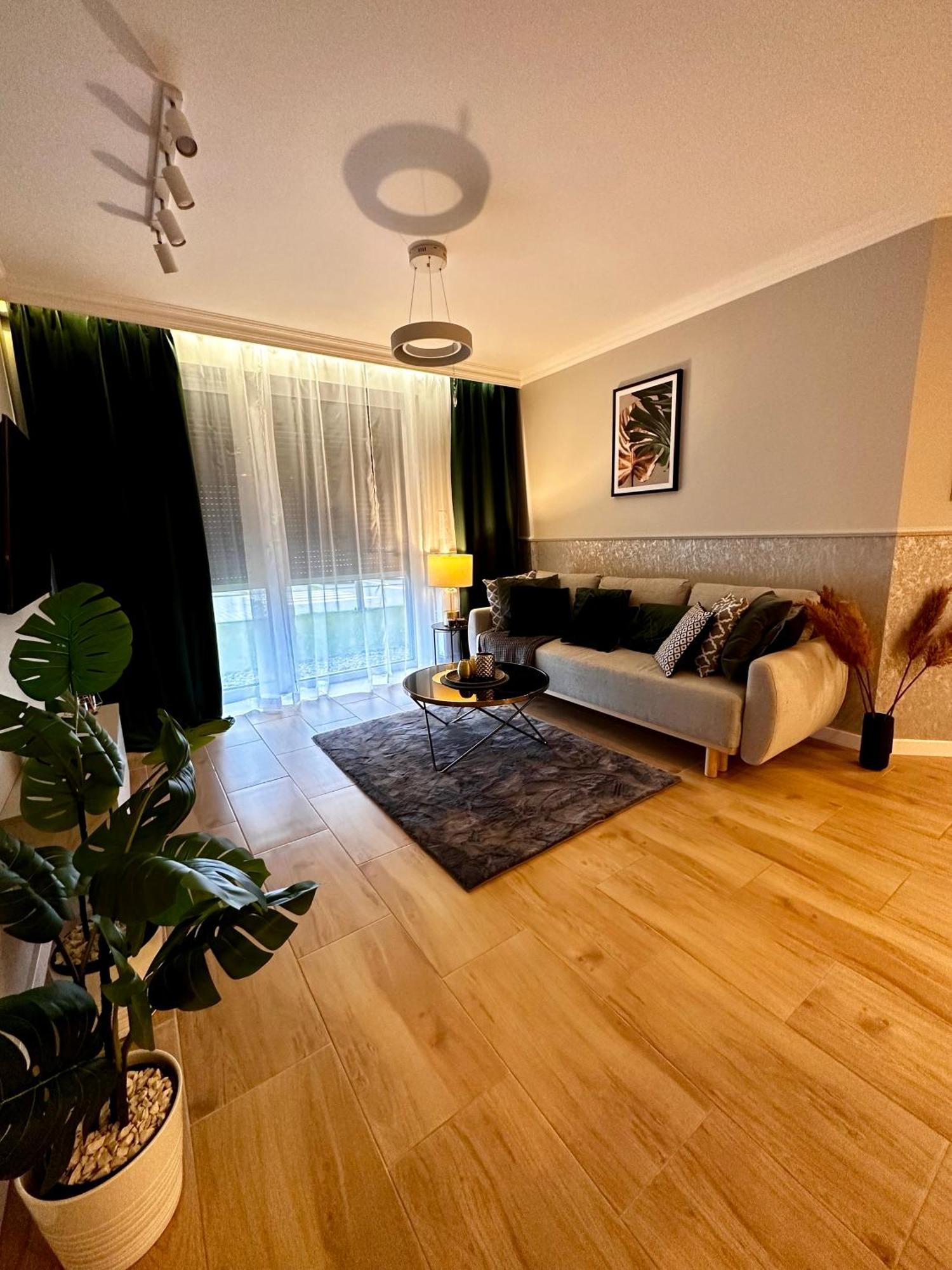 Apartamenty Kielce- Klonowa Nad Zalewem, 1-13 Osob, Faktura, Parking, Centrum Экстерьер фото