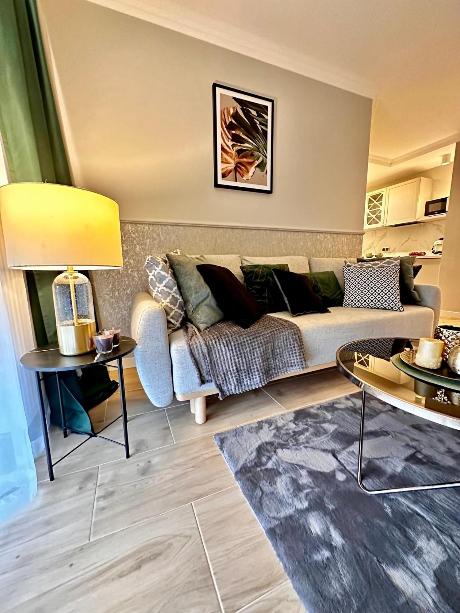 Apartamenty Kielce- Klonowa Nad Zalewem, 1-13 Osob, Faktura, Parking, Centrum Экстерьер фото